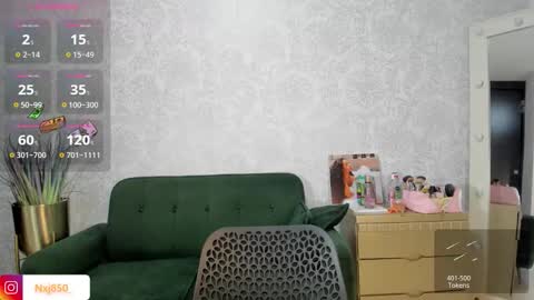 Snapshot of naomixjones1 chatting on October 2025 02:02:01 PM Naomi online show from October 2025 02:02:01 PM