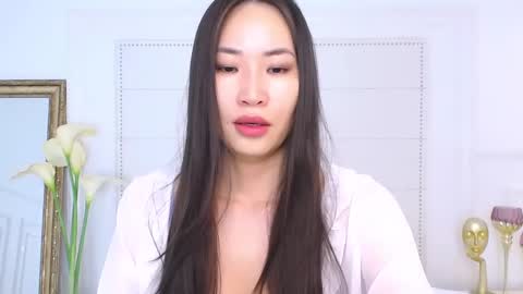 Naomi online show from January 2025 02:43:01 AM