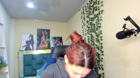 naomy online show from January 2025 07:18:02 PM