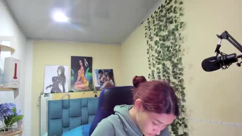 naomy online show from January 2025 07:34:01 PM