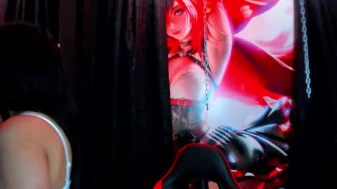 naomy  online show from September 2025 11:58:01 AM