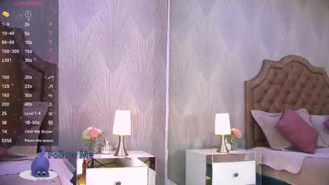 Naomi Brand online show from October 2025 10:16:02 AM