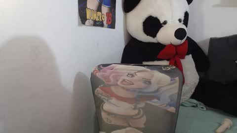 Snapshot of naomylux1 chatting on May 2026 09:00:02 PM naomylux1 online show from May 2026 09:00:02 PM