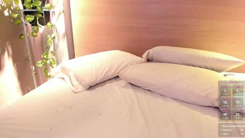 Snapshot of naomymonroe_ chatting on January 2025 01:20:02 AM Naomy online show from January 2025 01:20:02 AM