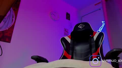 Snapshot of naranjo_seb chatting on April 2026 04:06:01 AM sebastian online show from April 2026 04:06:01 AM