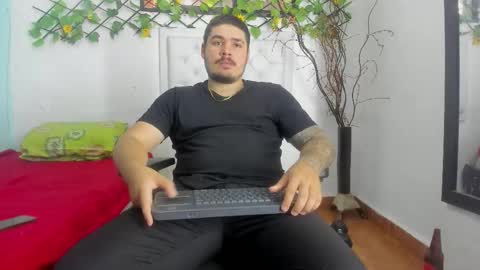 deibyd online show from November 2025 09:36:01 PM