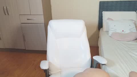 Naree online show from January 2025 01:33:02 PM