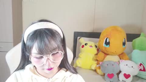 Naree online show from October 2025 06:14:02 PM