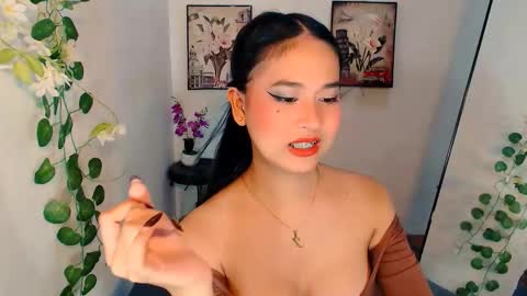 nashdiam online show from December 2025 03:16:02 PM