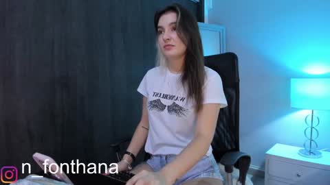 Nashly Fontana online show from December 2024 01:44:02 PM