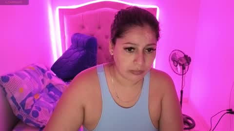 Nasly batista  online show from October 2025 03:18:01 AM