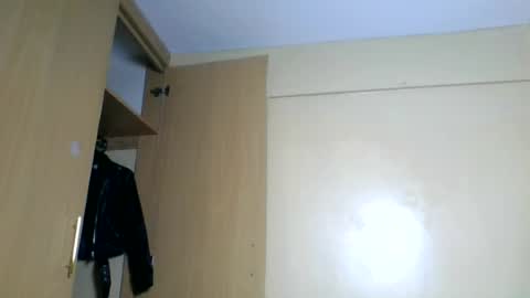 Kiki online show from July 2026 12:42:02 PM
