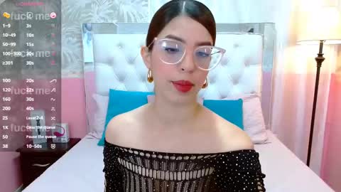 Snapshot of nat_bakers chatting on February 2025 09:13:02 PM online show from February 2025 09:13:02 PM