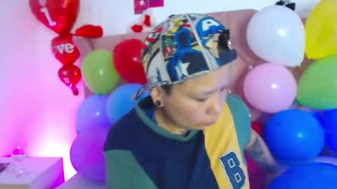 nat_evans8 online show from March 2026 02:11:01 AM