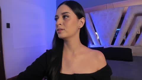 Natacha  online show from April 2026 11:27:02 AM