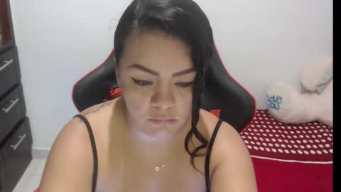 Nata Ramirez online show from November 2025 03:04:01 PM