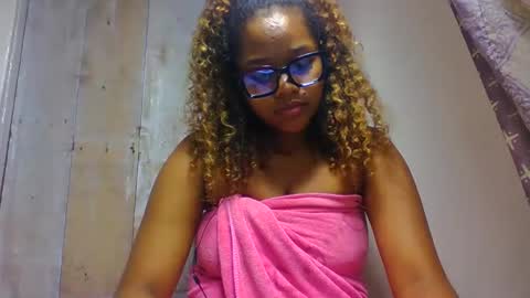 natachazz online show from March 2026 06:24:02 PM