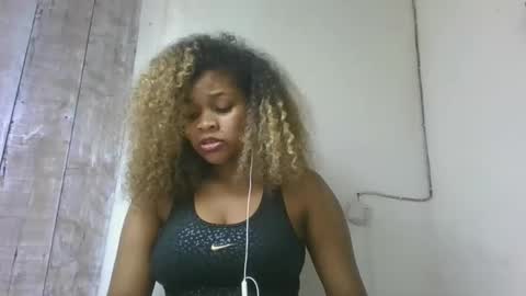 natachazz online show from April 2026 06:30:01 AM