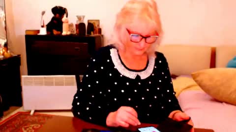 natali online show from January 2025 07:31:01 PM