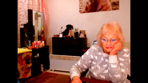 natali online show from February 2025 06:38:01 PM