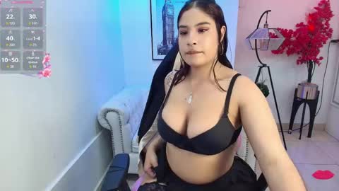 Natalia.  online show from April 2026 07:58:02 PM