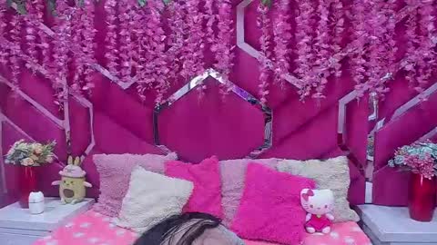 Snapshot of natalia_pinkk chatting on January 2025 08:31:02 PM natalia pinkk online show from January 2025 08:31:02 PM