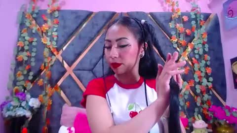 Snapshot of natalia_pinkk chatting on January 2025 02:26:01 AM natalia pinkk online show from January 2025 02:26:01 AM