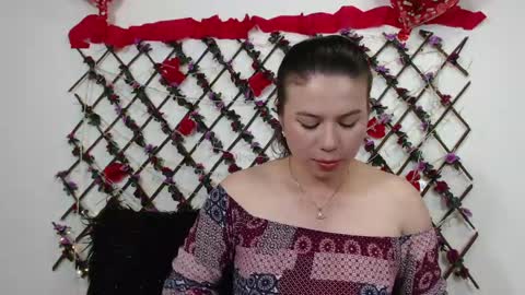 Natalia Walker online show from June 2026 05:03:04 PM