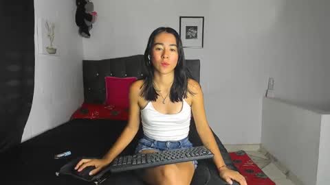 Nati online show from February 2025 10:32:01 PM