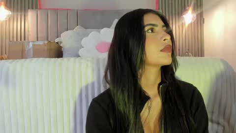 nataliaa___ online show from February 2025 05:12:02 AM