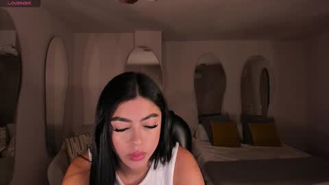 Snapshot of nataliagaret chatting on September 2025 11:15:02 PM Nata online show from September 2025 11:15:02 PM