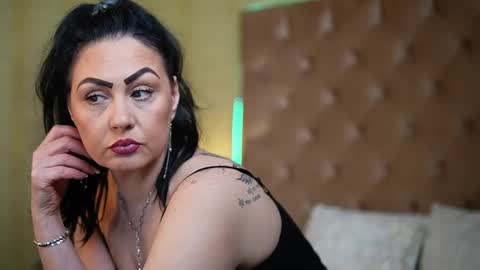 Snapshot of nataliareina chatting on February 2025 06:26:02 PM Natalia online show from February 2025 06:26:02 PM