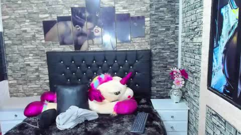 nataliatompsonx1 online show from October 2025 03:55:02 PM
