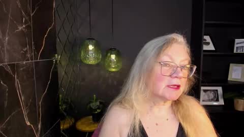 NataliCloud online show from January 2026 01:04:01 PM