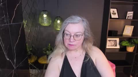 NataliCloud online show from February 2026 01:28:01 PM