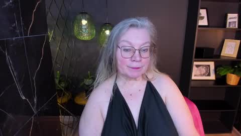 NataliCloud online show from April 2026 01:23:01 PM