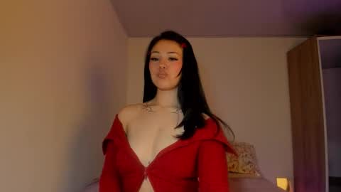 natalia online show from October 2025 05:05:01 AM