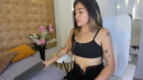 Snapshot of natalie_garciia chatting on February 2026 09:29:02 PM online show from February 2026 09:29:02 PM