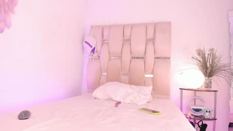  Natalie   online show from December 2024 11:13:01 AM