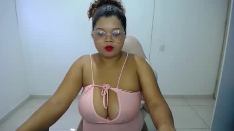 Snapshot of natalielabellex1 chatting on February 2026 06:15:02 PM natalielabellex1 online show from February 2026 06:15:02 PM
