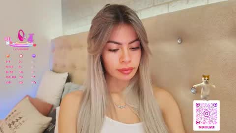 Natali online show from December 2025 03:42:01 PM