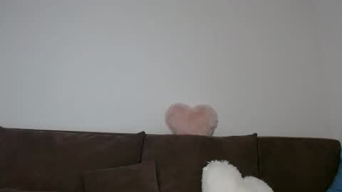 Natallie online show from November 2025 05:28:02 AM