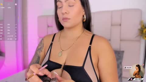 Snapshot of nataly_clark_ chatting on September 2025 08:47:02 PM NATALY online show from September 2025 08:47:02 PM