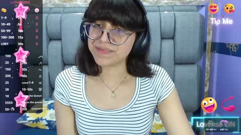 Snapshot of nataly_cloud chatting on December 2024 03:32:01 PM N A T A L Y online show from December 2024 03:32:01 PM