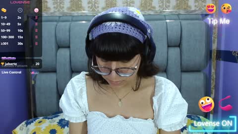 Snapshot of nataly_cloud chatting on December 2024 03:50:02 PM N A T A L Y online show from December 2024 03:50:02 PM