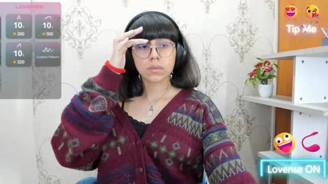 Snapshot of nataly_cloud chatting on January 2025 01:19:02 PM N A T A L Y online show from January 2025 01:19:02 PM