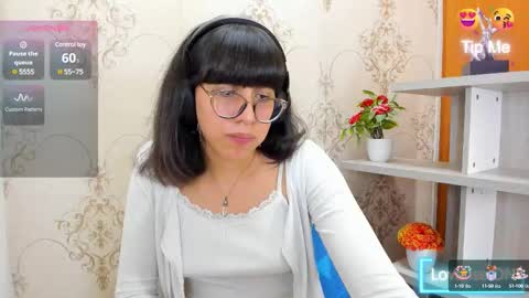 Snapshot of nataly_cloud chatting on February 2025 01:01:01 PM N A T A L Y online show from February 2025 01:01:01 PM