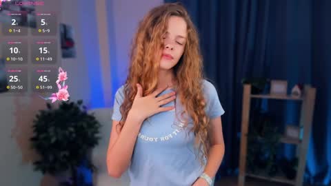Snapshot of nataly_hello chatting on December 2024 05:17:01 AM Natalie online show from December 2024 05:17:01 AM