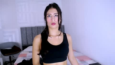 Snapshot of nataly_mcry chatting on December 2024 04:59:02 PM NATALY online show from December 2024 04:59:02 PM