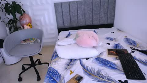 Snapshot of nataly_mcry chatting on January 2025 07:39:01 PM NATALY online show from January 2025 07:39:01 PM